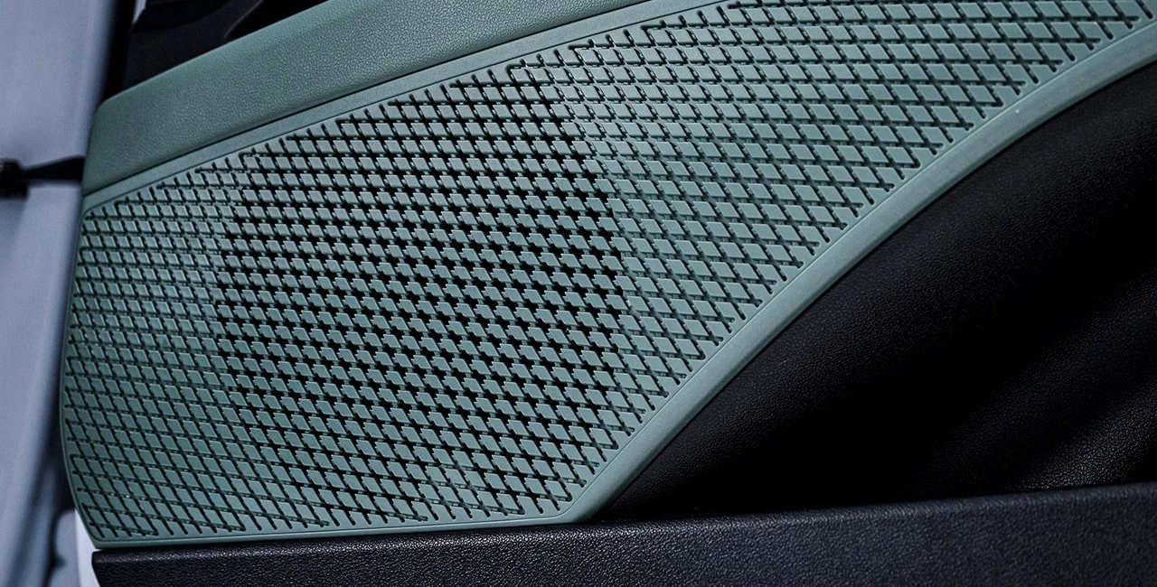 Premium center console